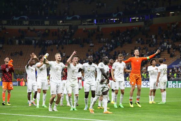 产品宣传海报设计_企业宣传海报设计制作