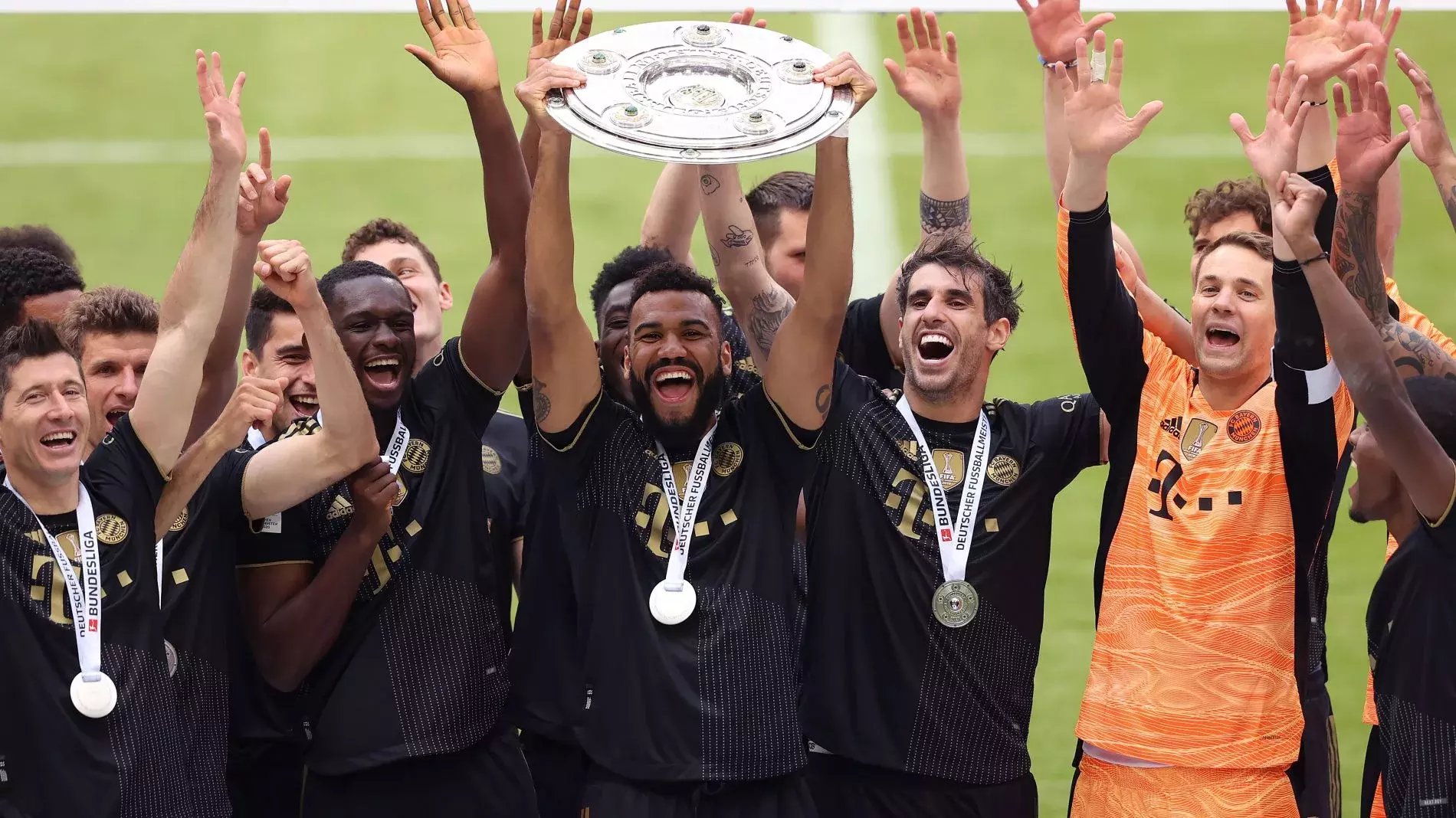 水上运动会会徽设计欣赏