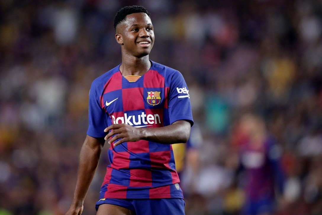 纯欧棉素雅特种纸名片设计欣赏